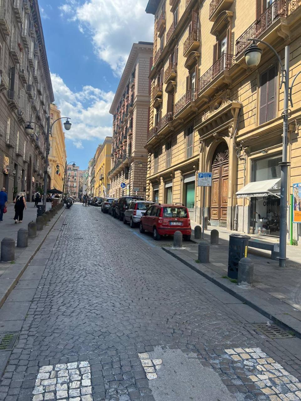 Casa Giulia Apartment Napoli Bagian luar foto