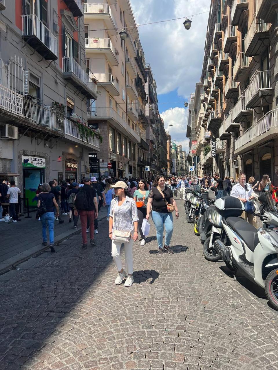 Casa Giulia Apartment Napoli Bagian luar foto