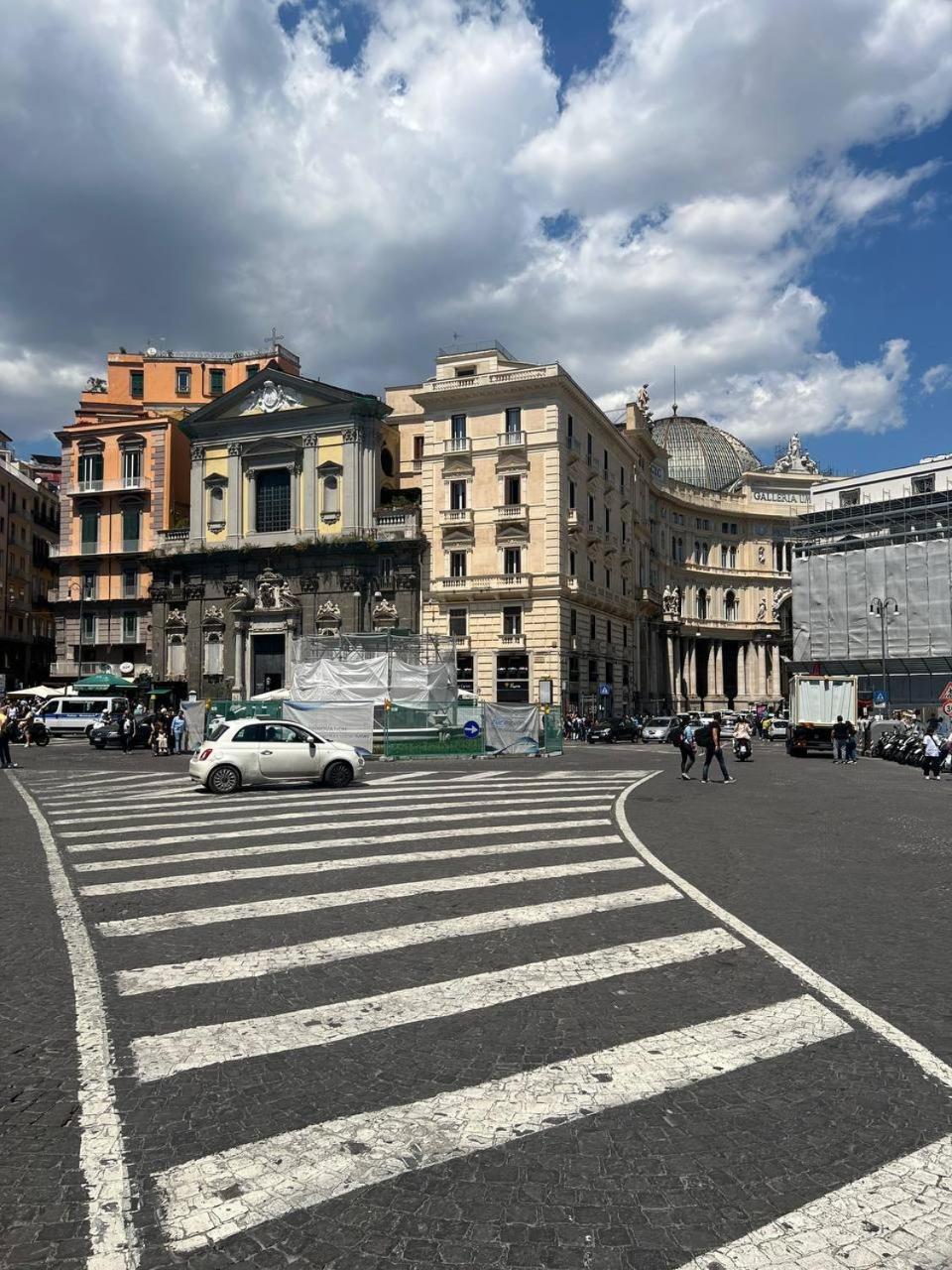 Casa Giulia Apartment Napoli Bagian luar foto