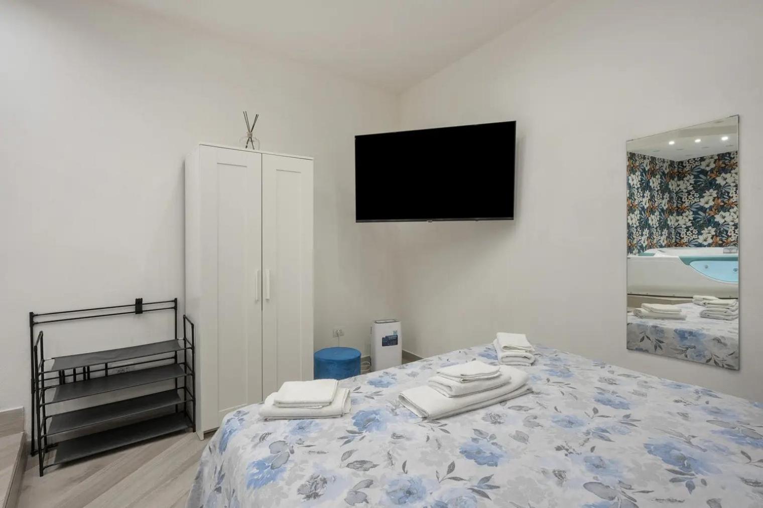 Casa Giulia Apartment Napoli Bagian luar foto